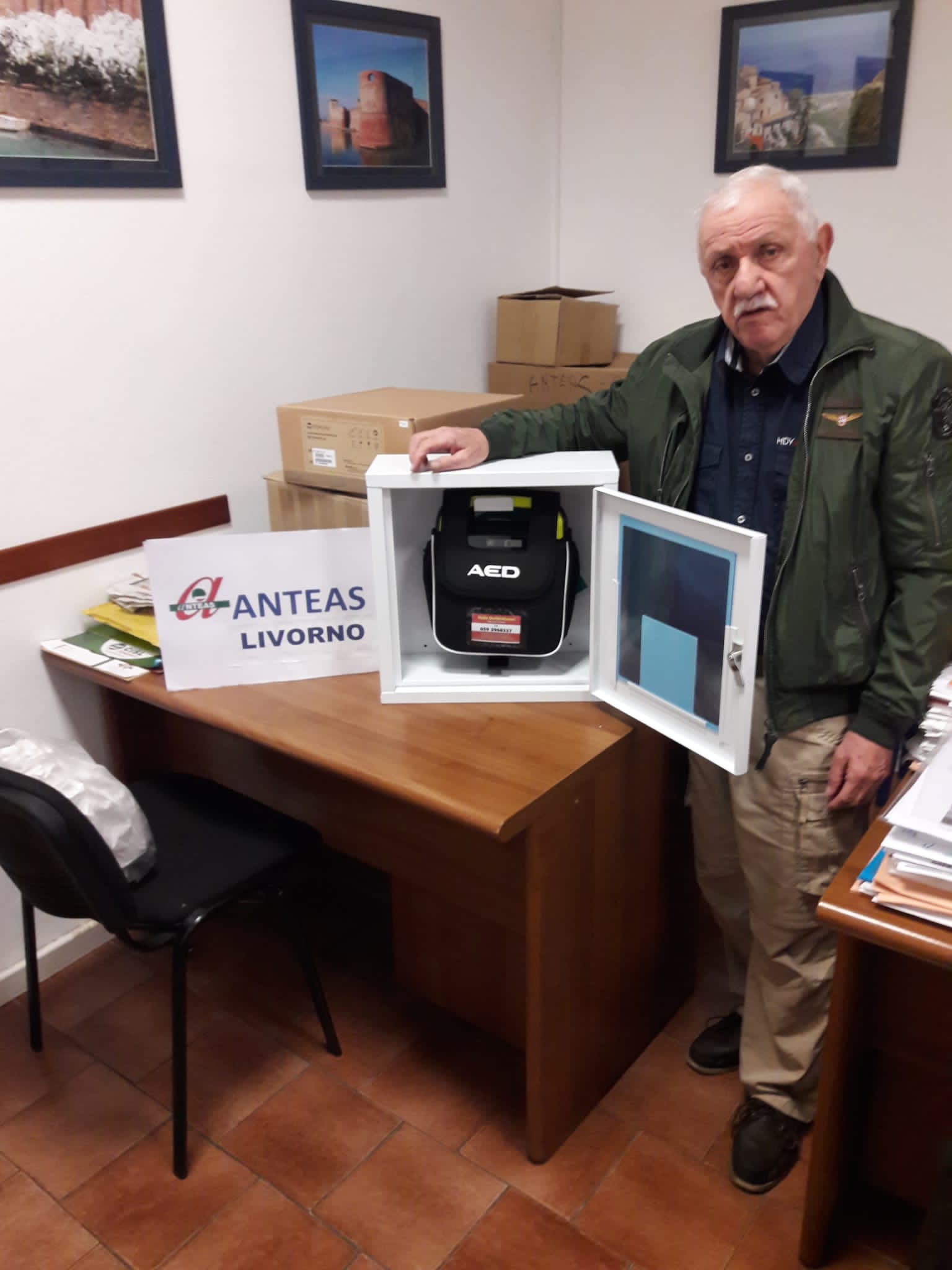 NUOVA DONAZIONE DI DEFIBRILLATORE